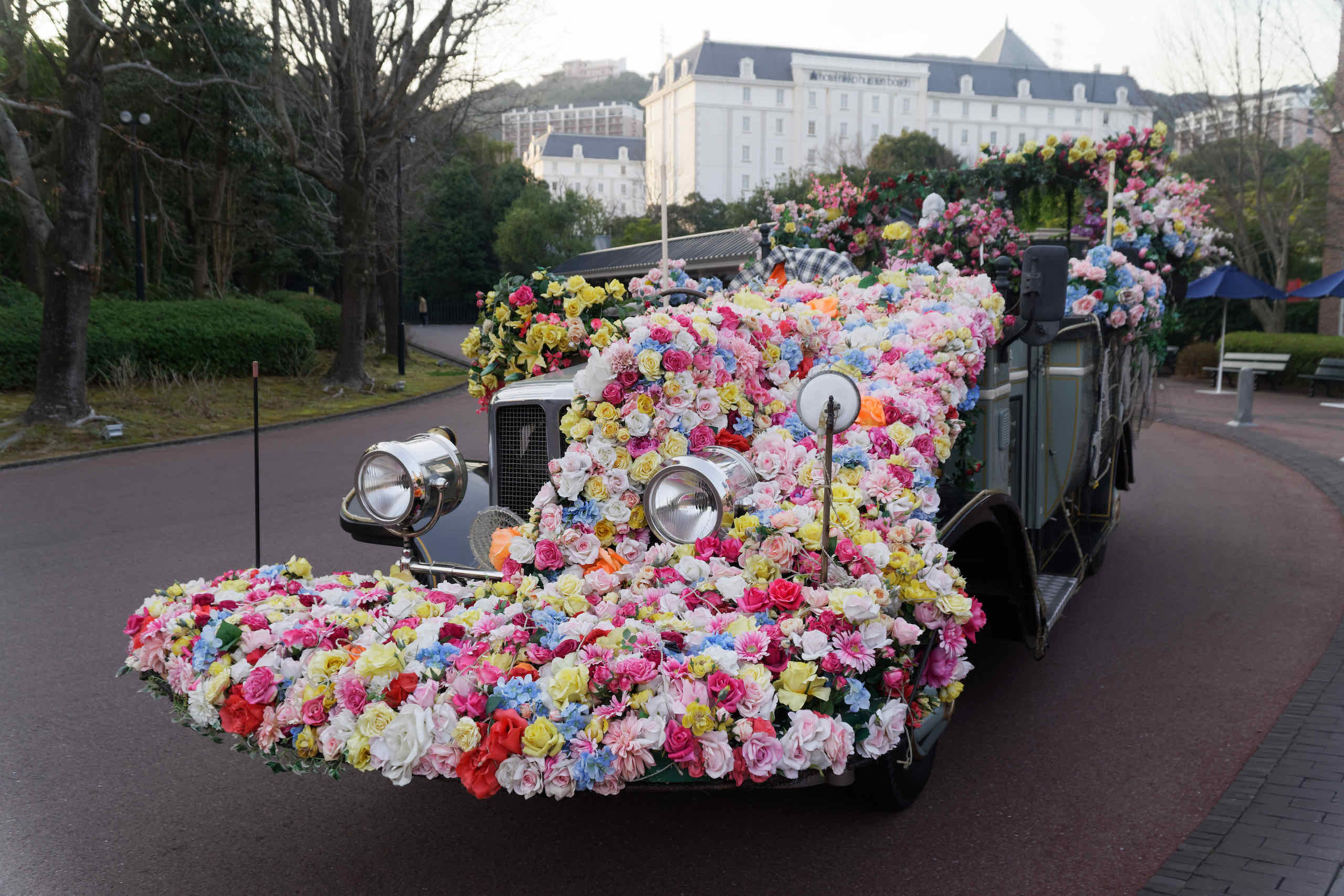 flower car