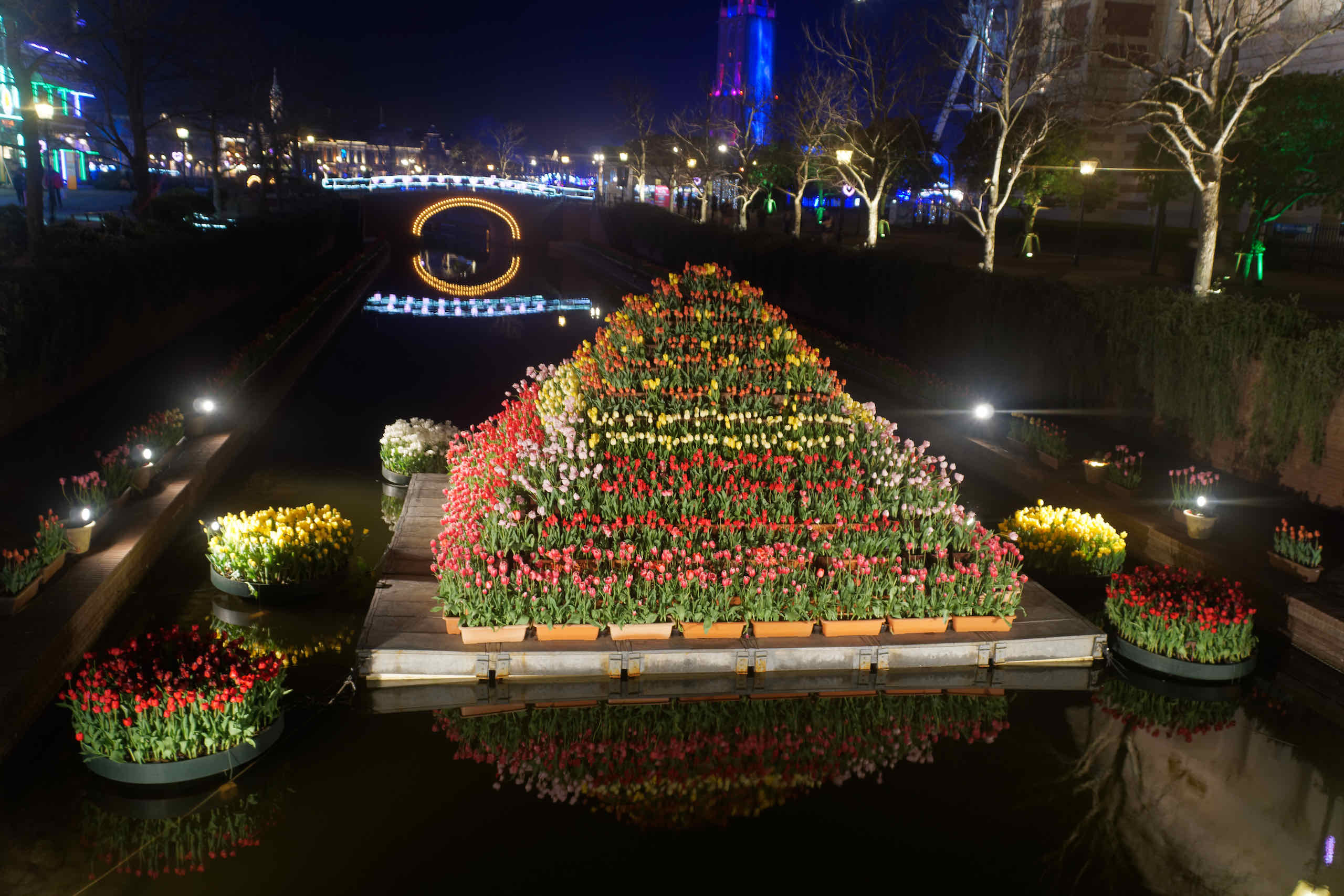 flower pyramid