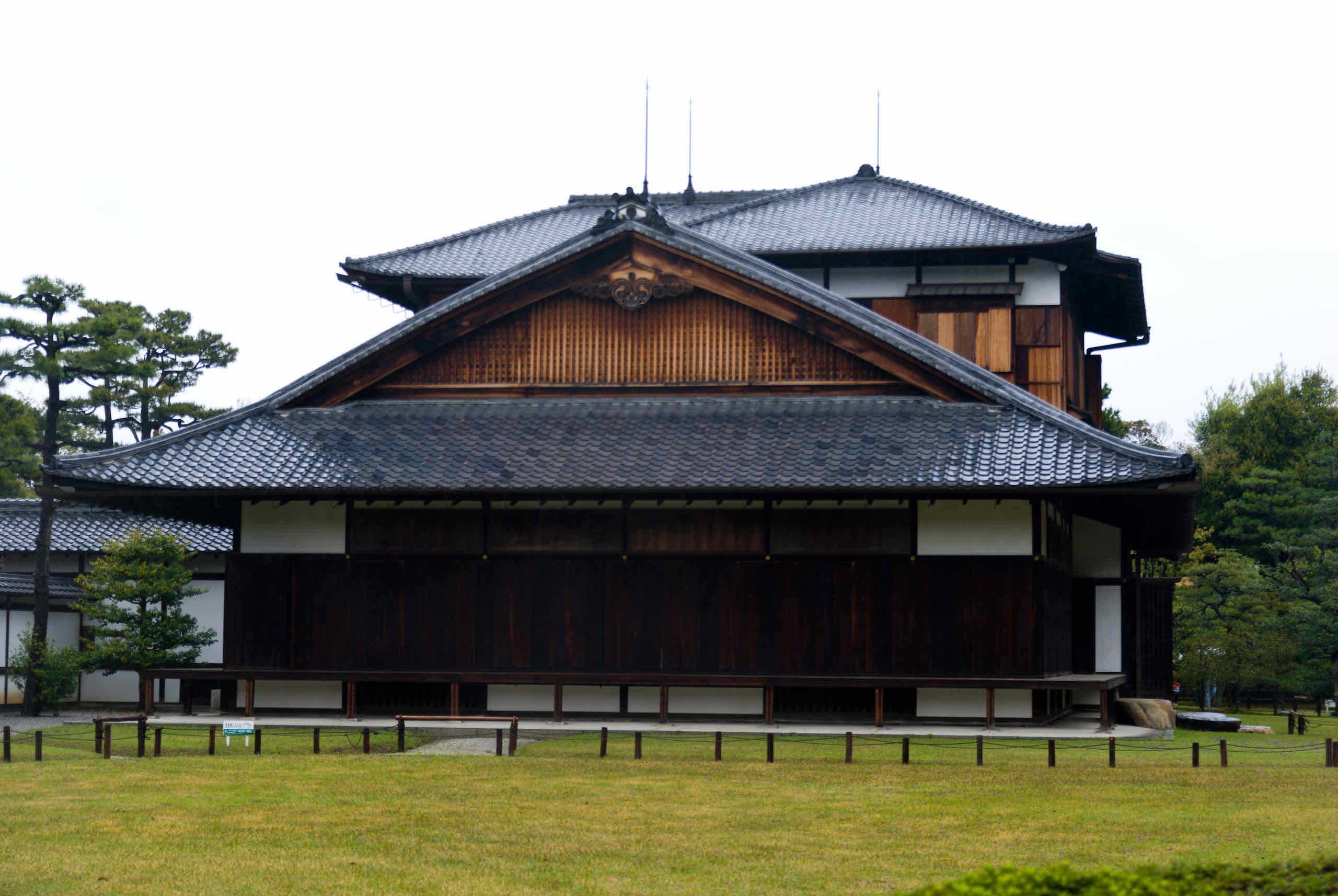 honmaru palace