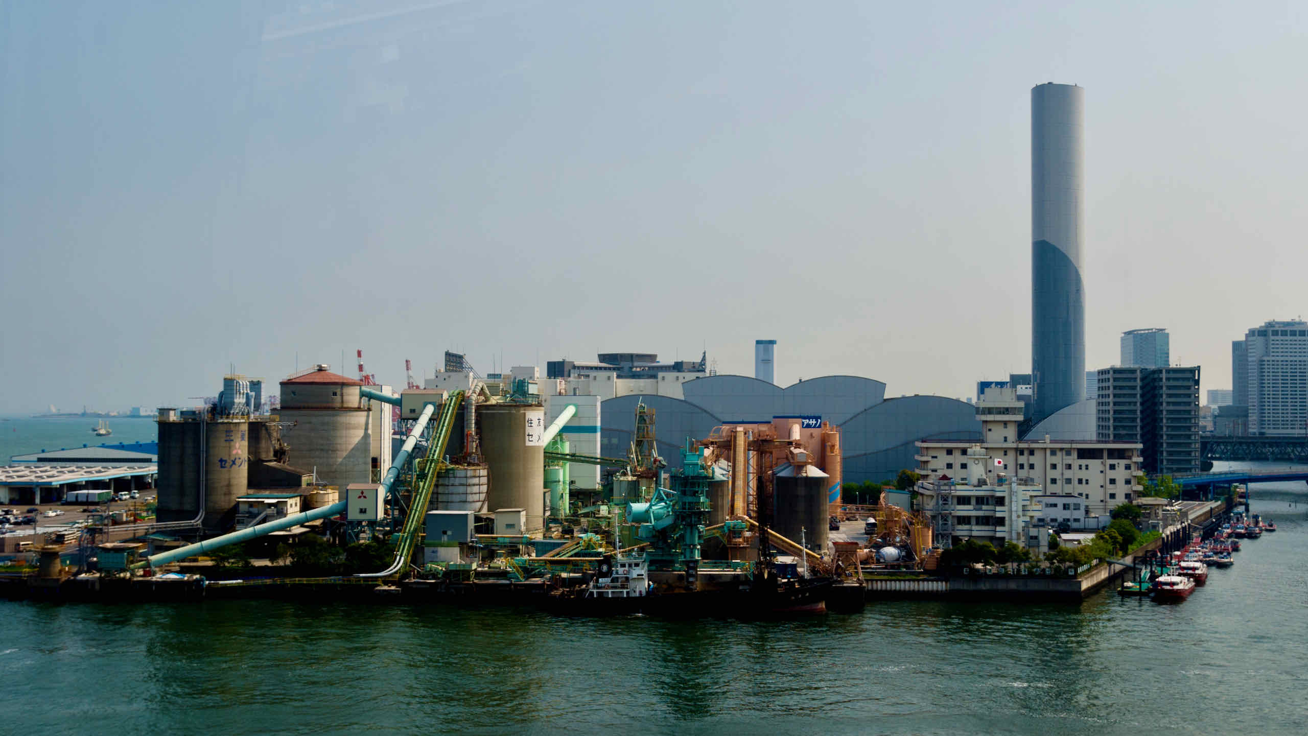 concrete and cement mixing plants